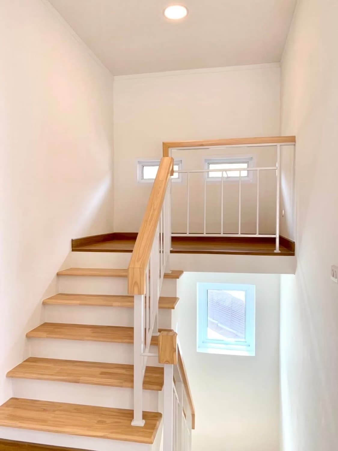 4 Bed House for Rent and Sale in Hang Dong - Image 7