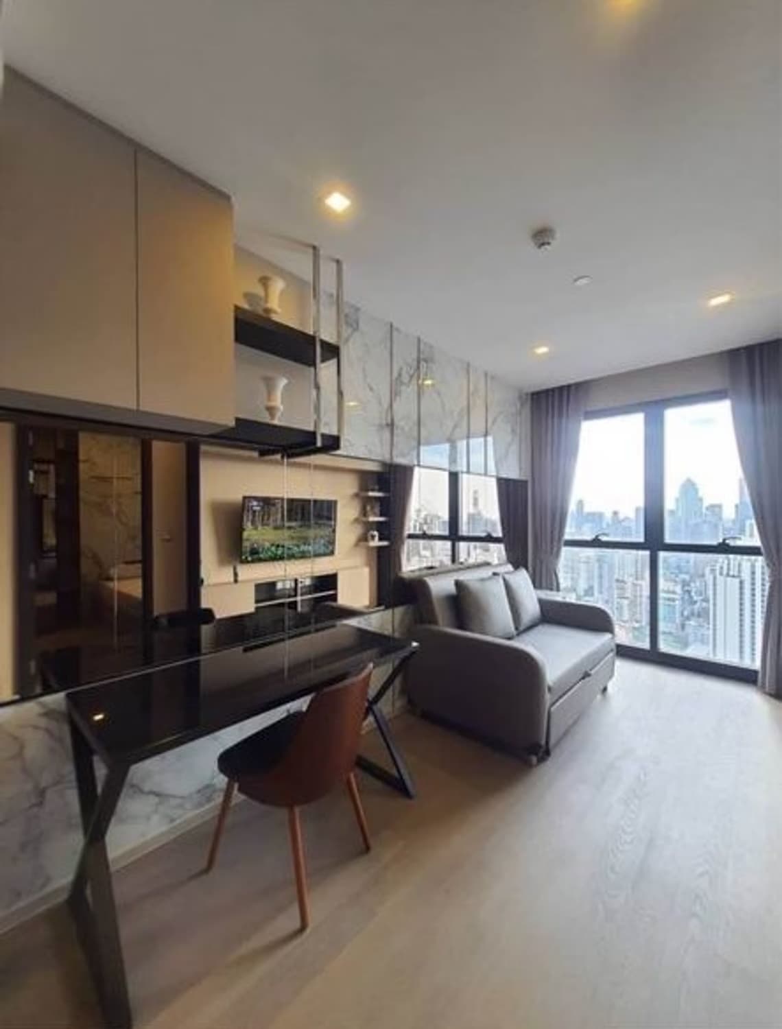 1 Bed Condo for Rent and Sale  Near Asok BTS - Image 9