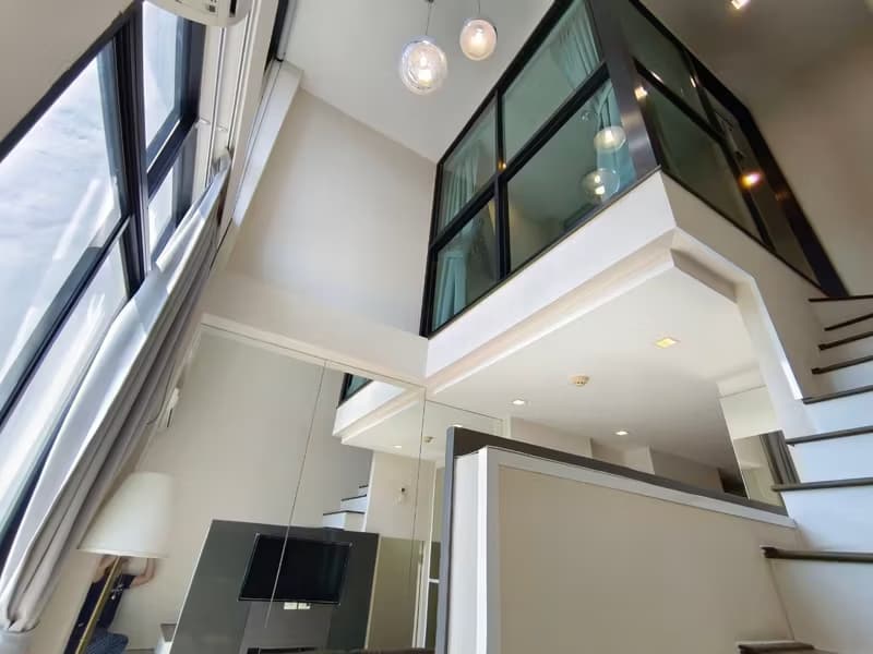 1 Bedroom Condo