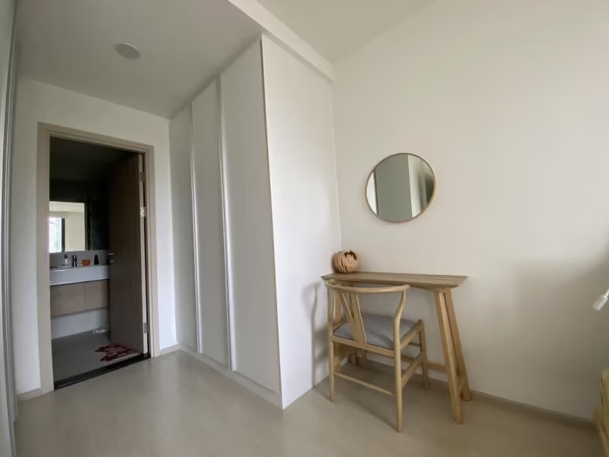 1 Bedroom Condo - Image 7