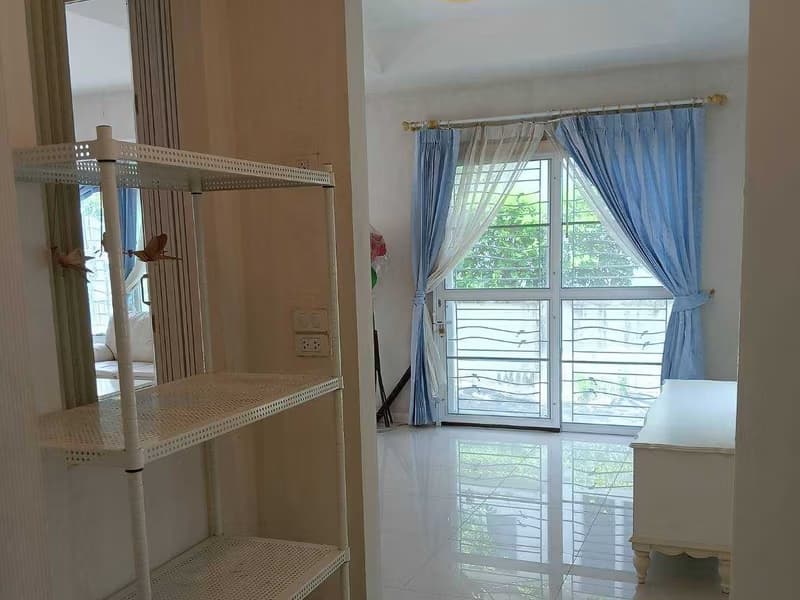 3 Bed House for Rent in undefined