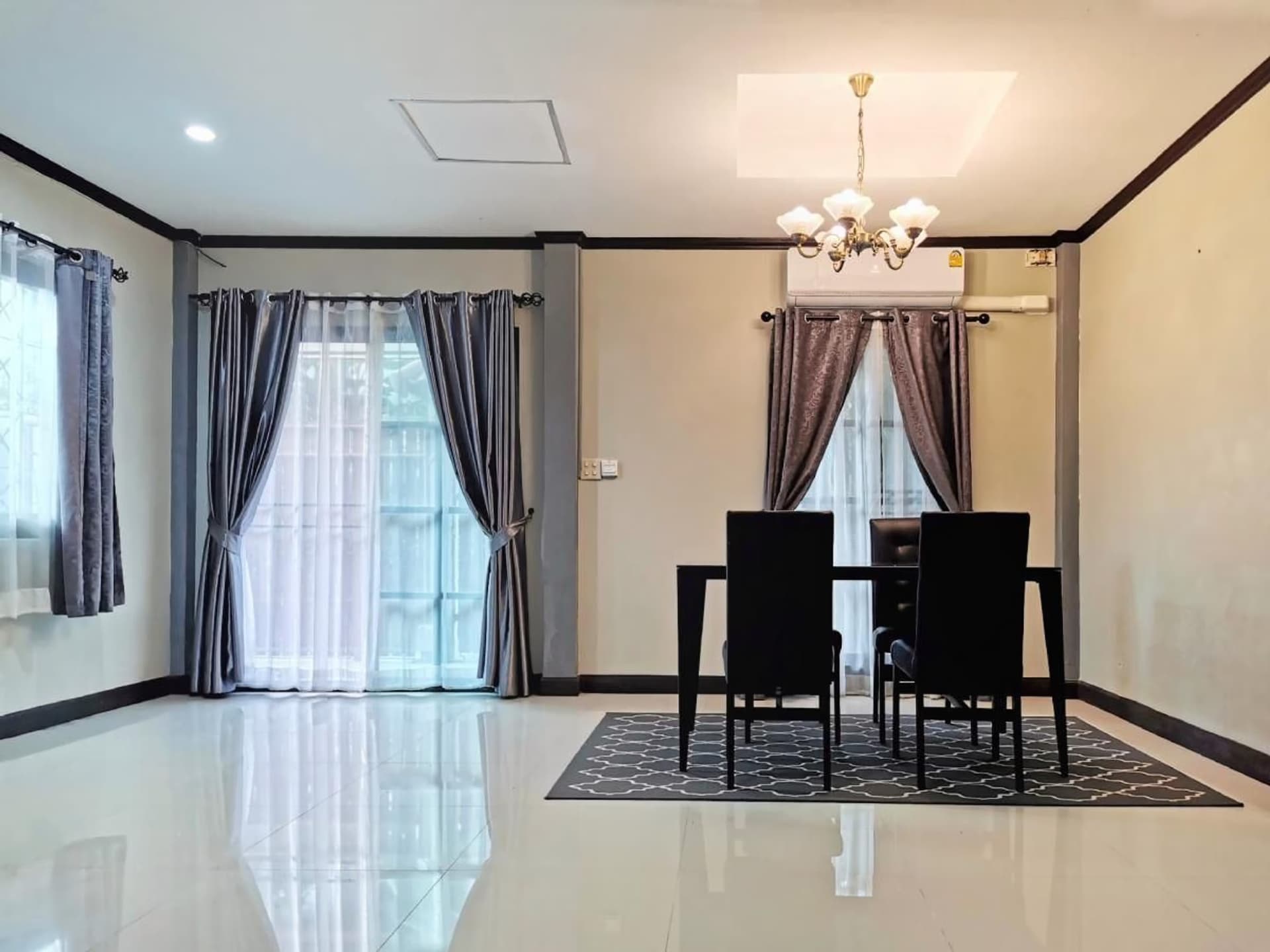 3 Bed House for Rent in Suan Luang - Image 4