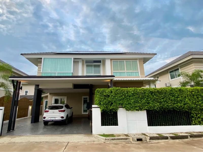 House for Sale in Chai Sathan, Saraphi.