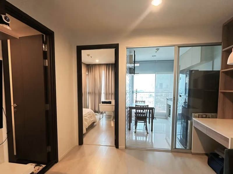 1 Bed Condo for Rent and Sale in Sathon
