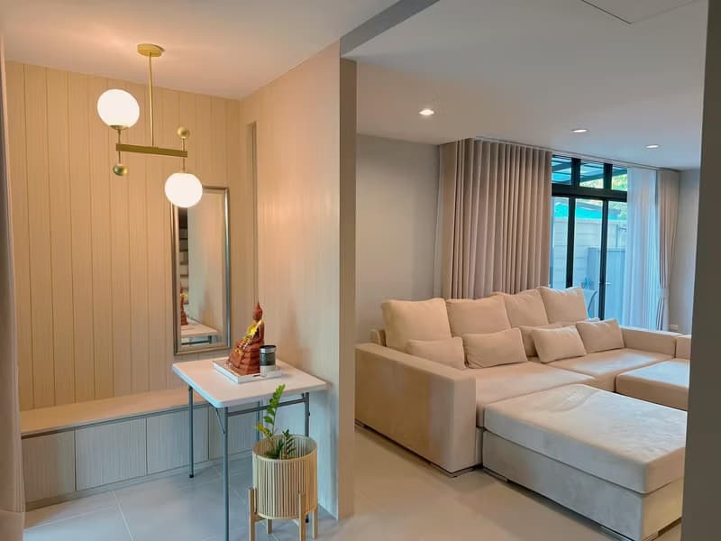 House for Sale in Bang Phli.