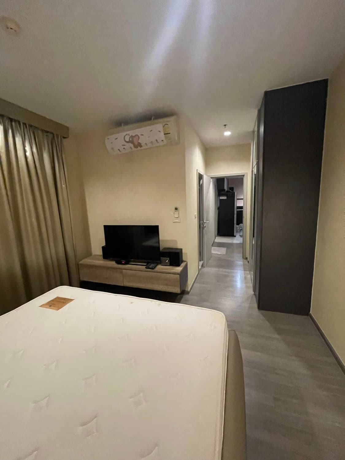2 Bed Condo for Rent in Khlong San - Image 8