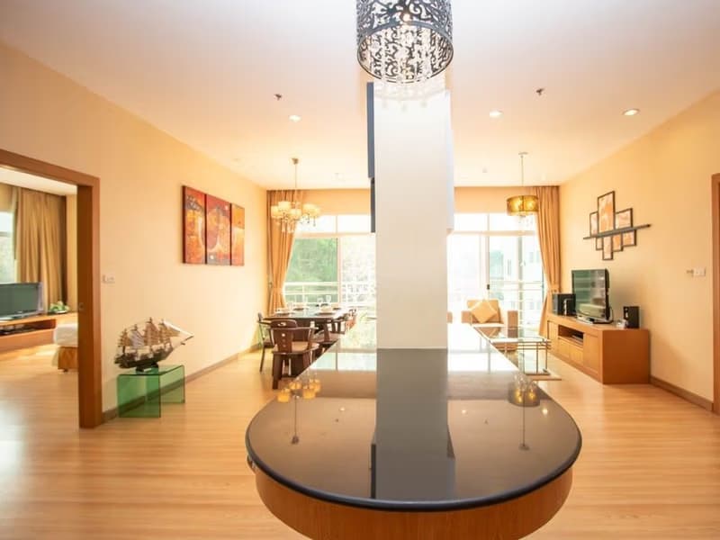 Condo for Sale at Touch Hill Place