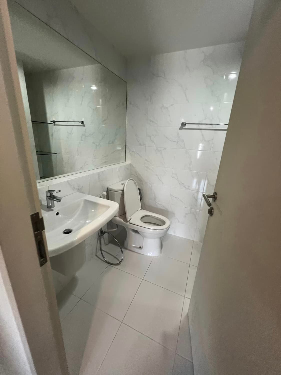  - Image 6