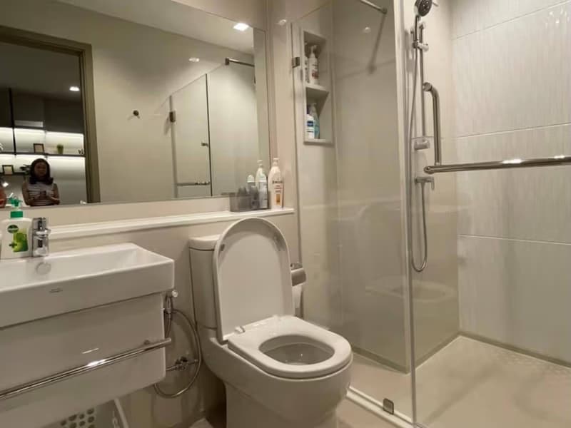 undefined Bed Condo for Rent  Near Phra Ram 9 MRT