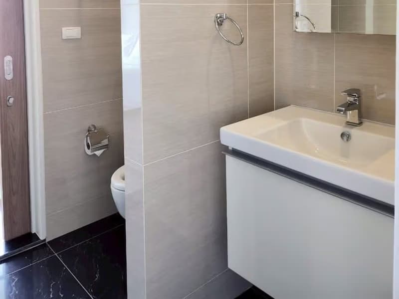 2 Bed Condo for Rent in Khlong Toei