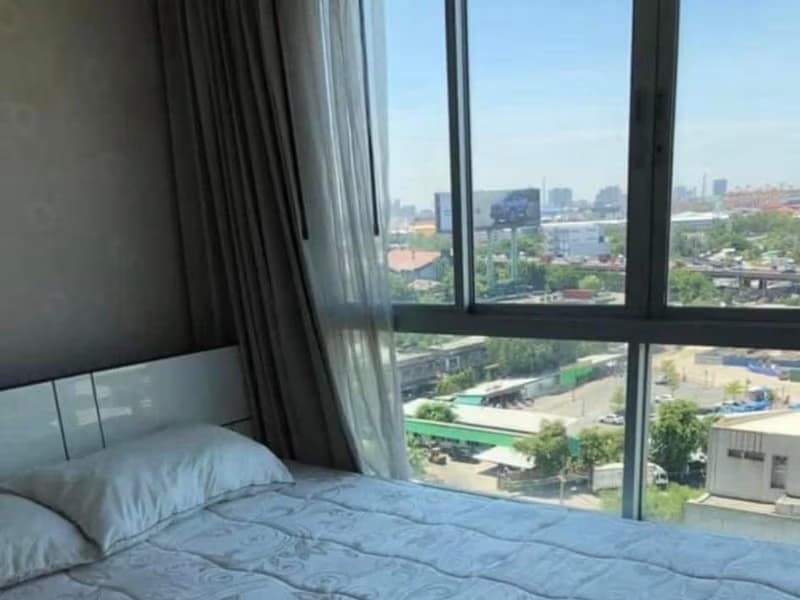 Condo for Rent at Lumpini Place Rama 4 - Kluai Nam Thai