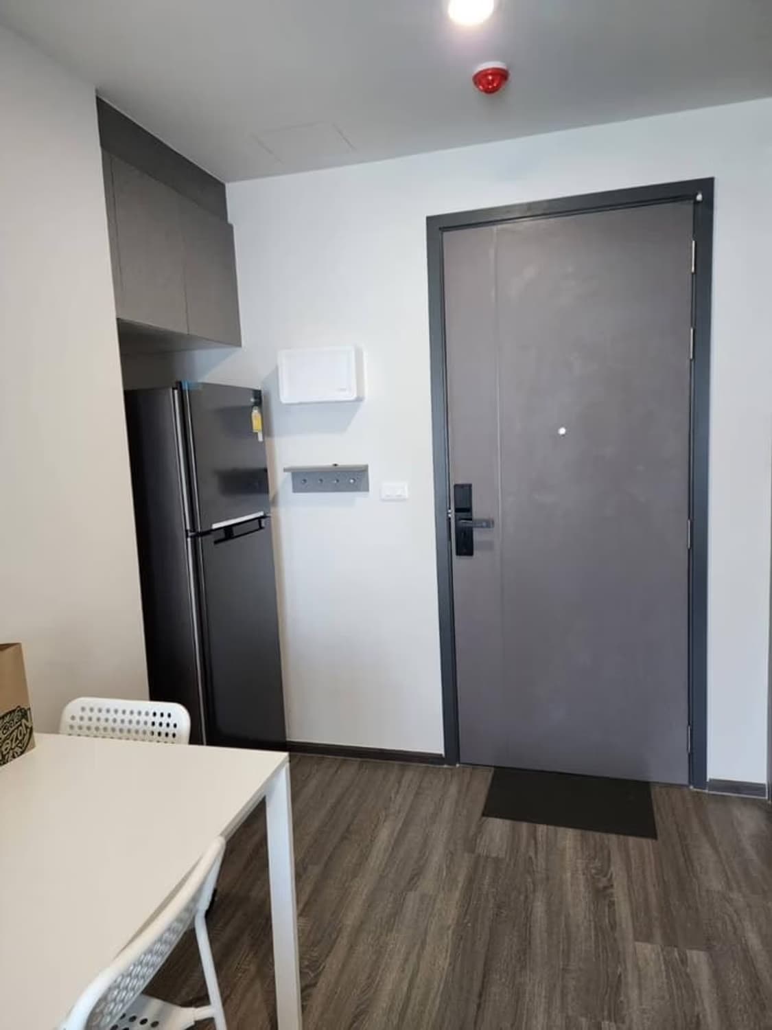 1 Bed Condo for Rent in Bang Rak - Image 5