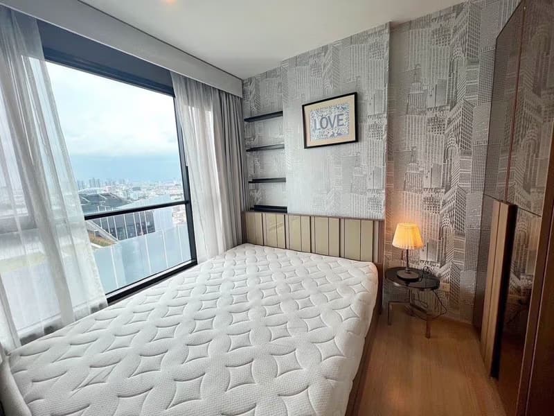 Condo for Sale, Sale w/Tenant, Rented at The Base Rama 9 - Ramkhamhaeng