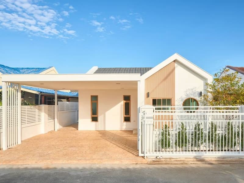House for Sale in Mae Hia, Mueang Chiang Mai.