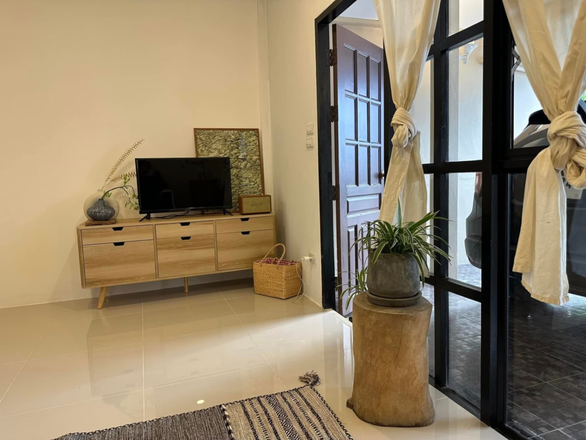 2 Bed House for Sale in San Kamphaeng - Image 4