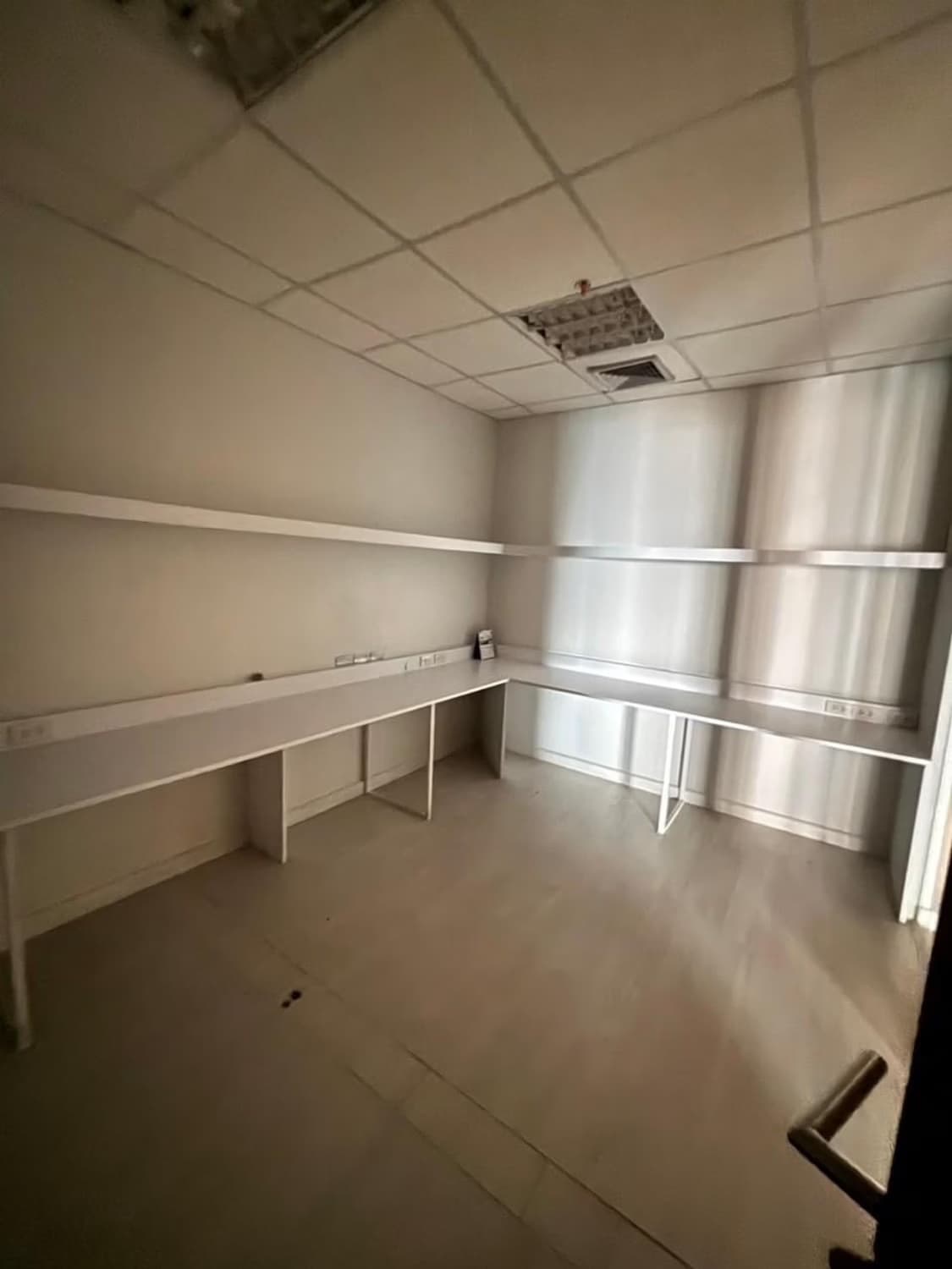 Studio Commercial for Rent in Bang Na - Image 9