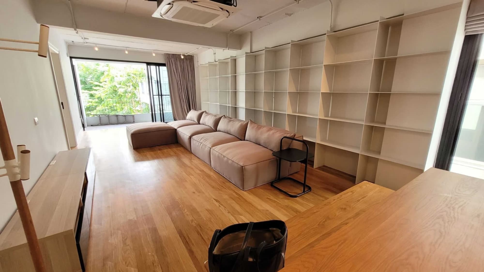 2 Bed Condo for Rent and Sale in Watthana - Image 1