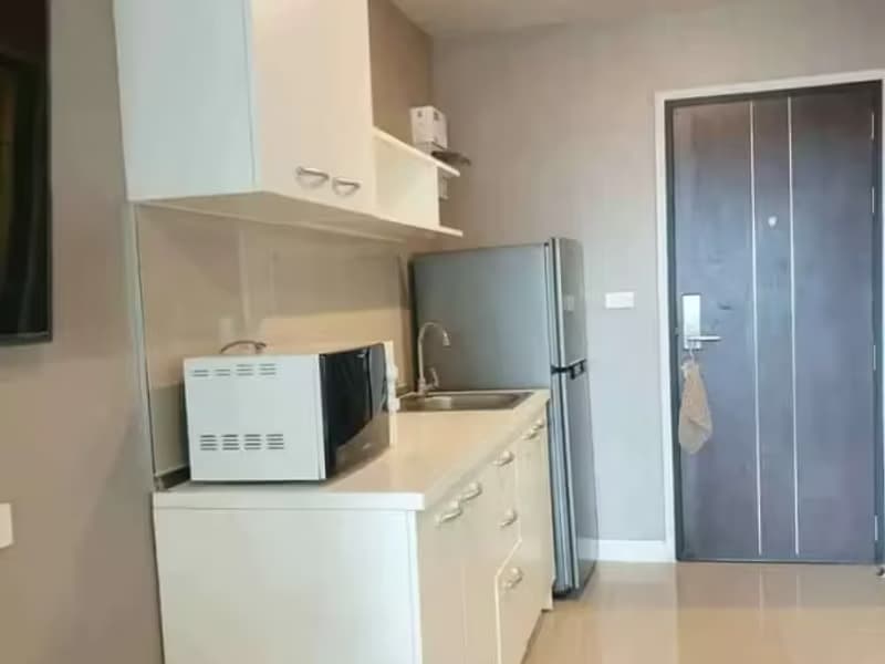1 Bedroom Condo
