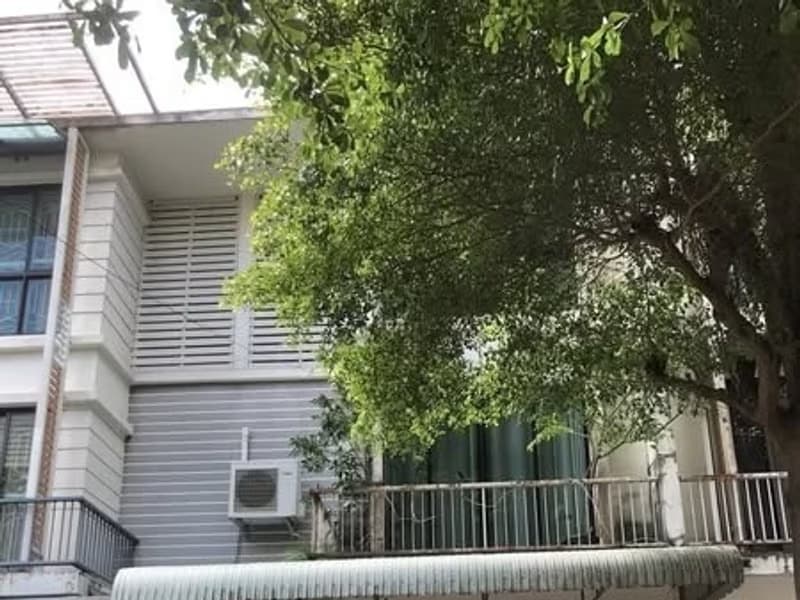 3 Bed Townhouse for Sale in Suan Luang