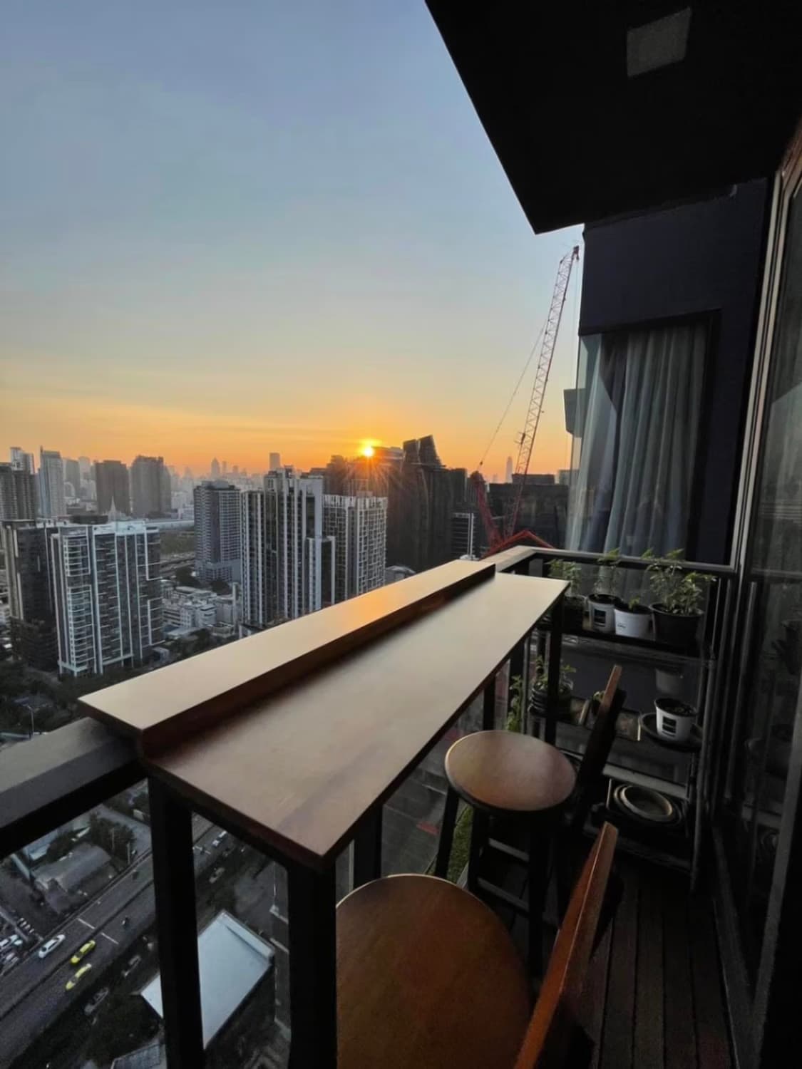 2 Bed Condo for Rent and Sale  Near Phra Ram 9 MRT - Image 3