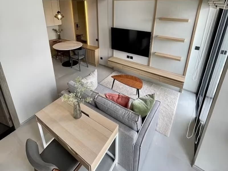 Condo for Rent at Cooper Siam