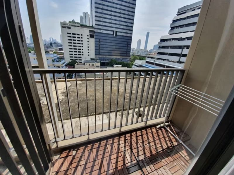 1 Bed Condo for Rent and Sale in Khlong San