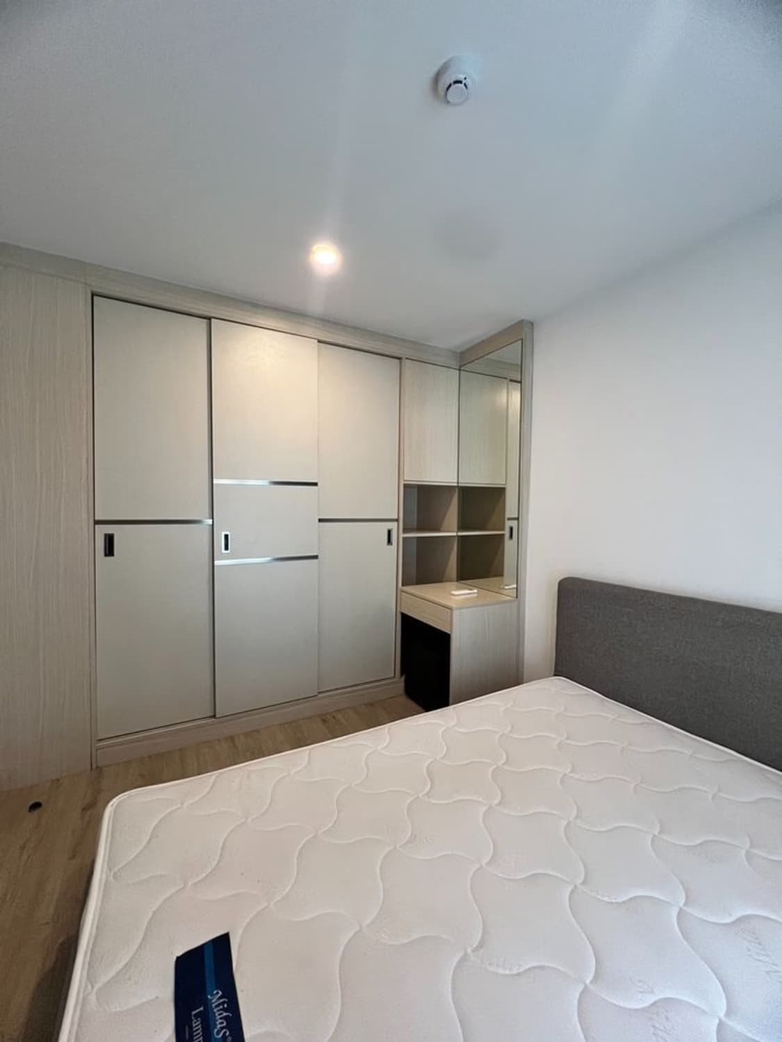 1 Bed Condo for Rent in Khlong Toei - Image 6