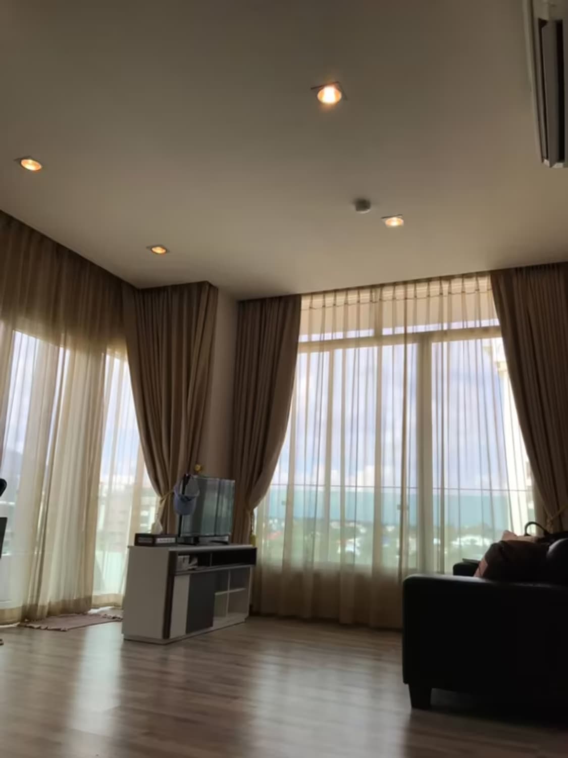 2 Bedroom Condo - Image 5