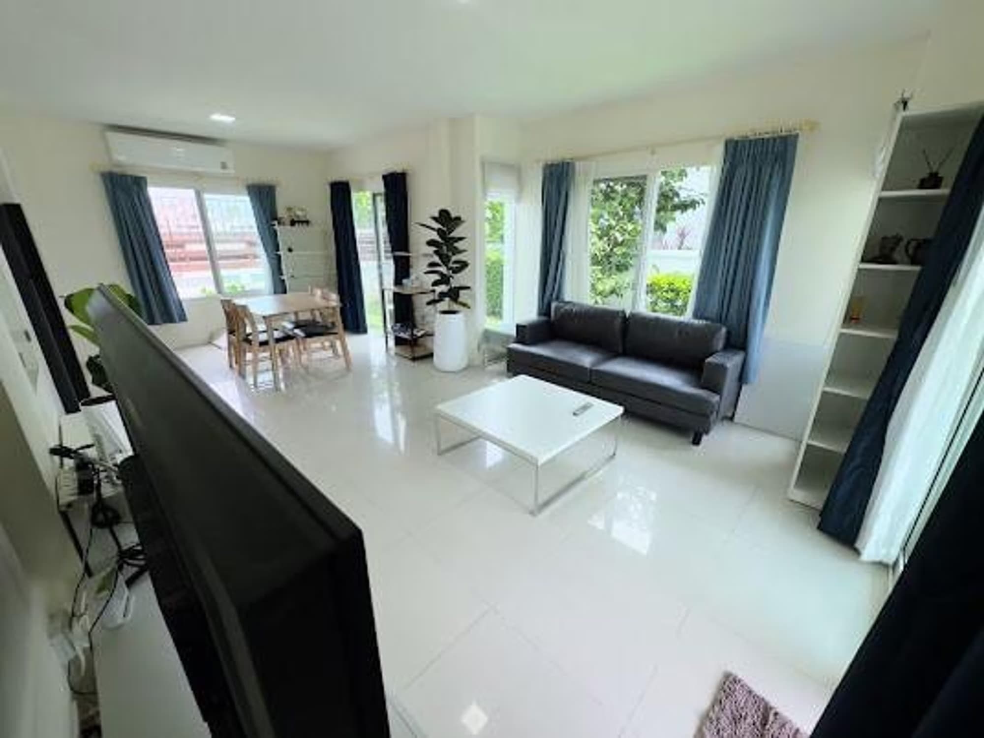 3 Bed House for Rent and Sale in San Sai - Image 3