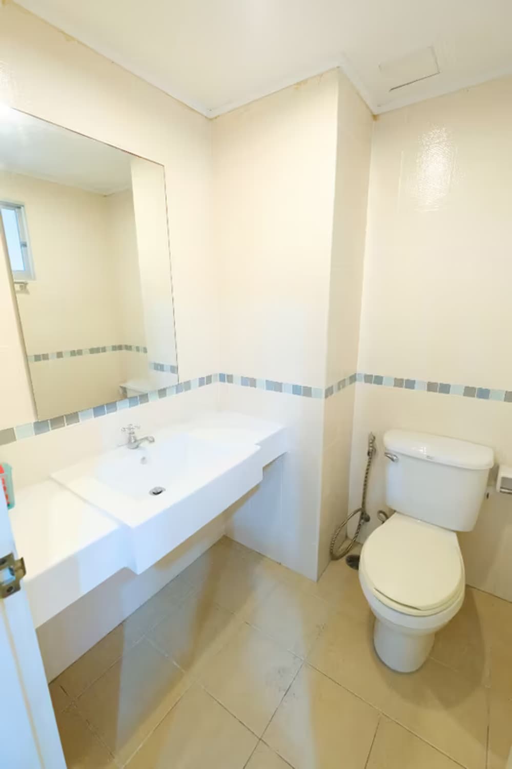Condo for Sale at Lumpini Sukhumvit 77 - Image 8