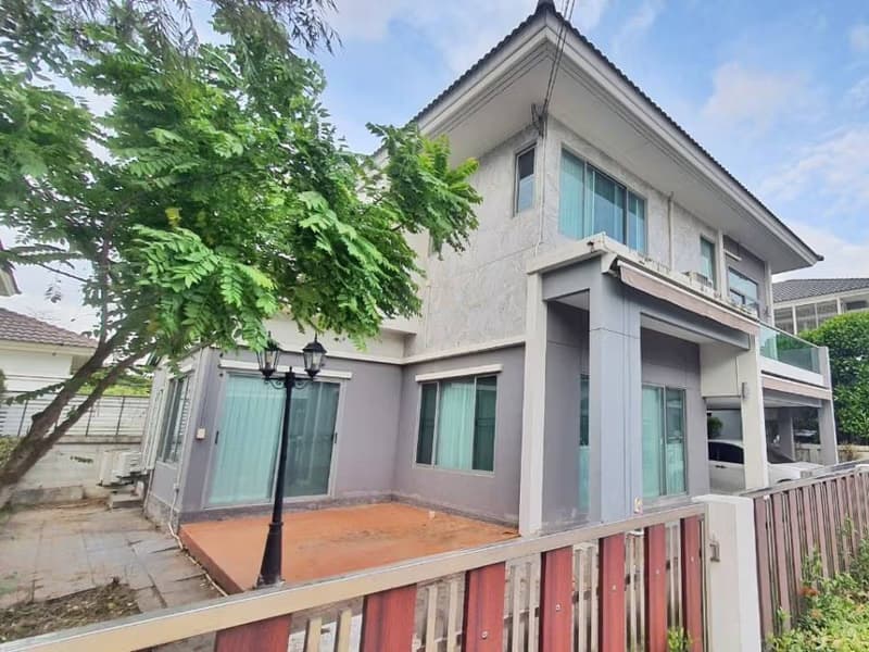 4 Bed House for Rent in Lat Krabang