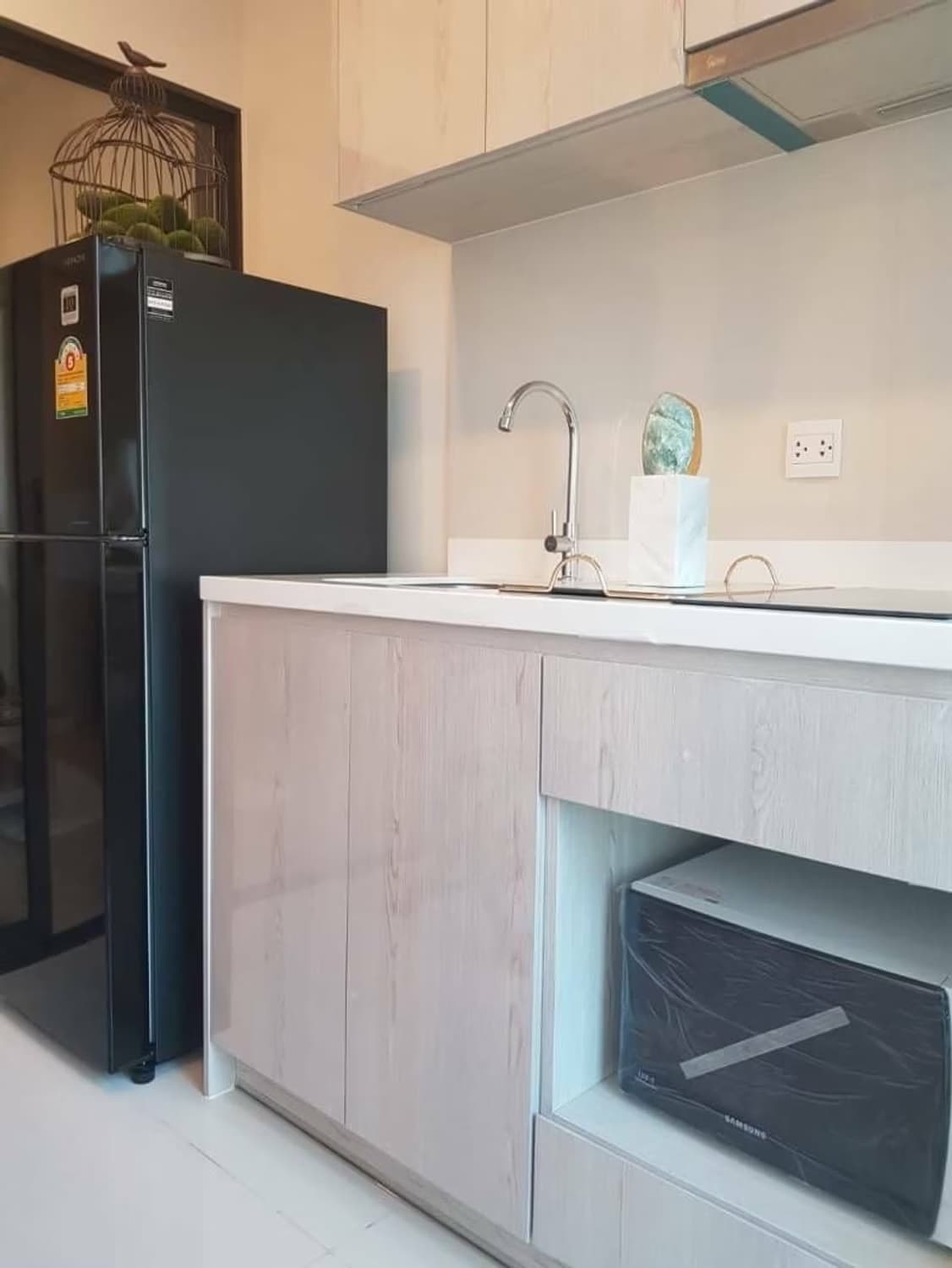 1 Bed Condo for Sale in Phra Khanong - Image 4
