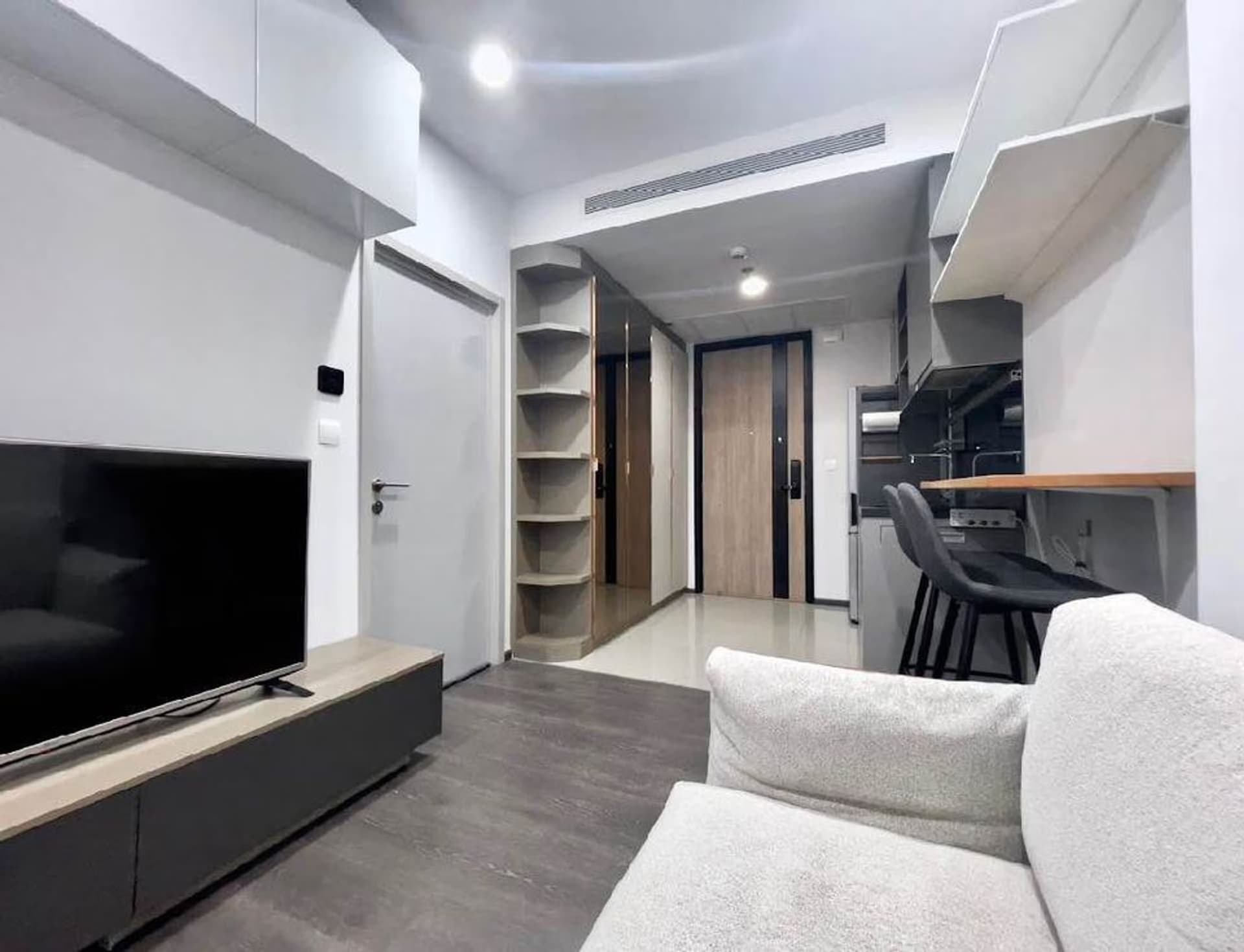 1 Bed Condo for Rent and Sale  Near Thong Lo BTS - Image 1