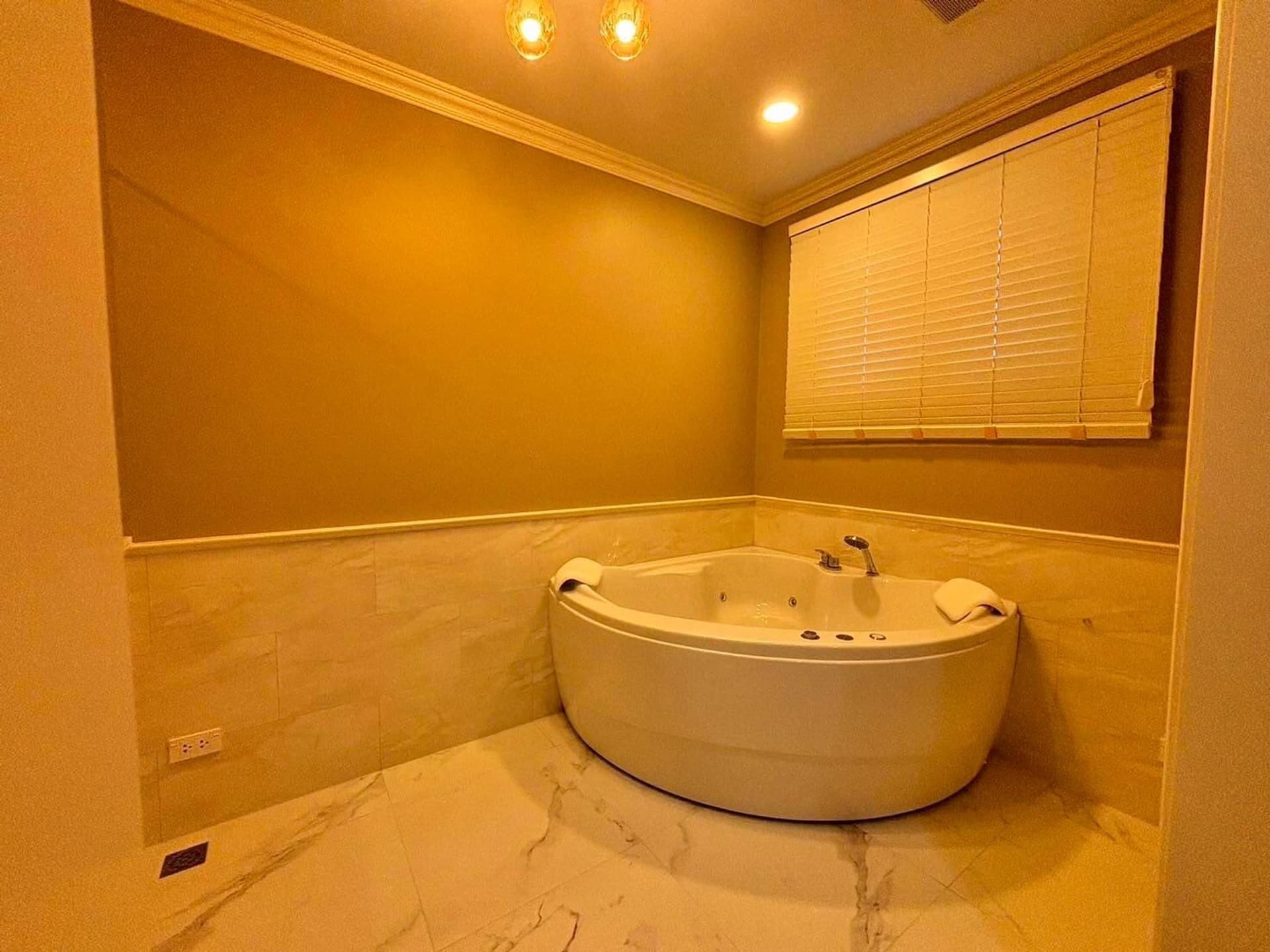 3 Bed House for Sale in Hang Dong - Image 15