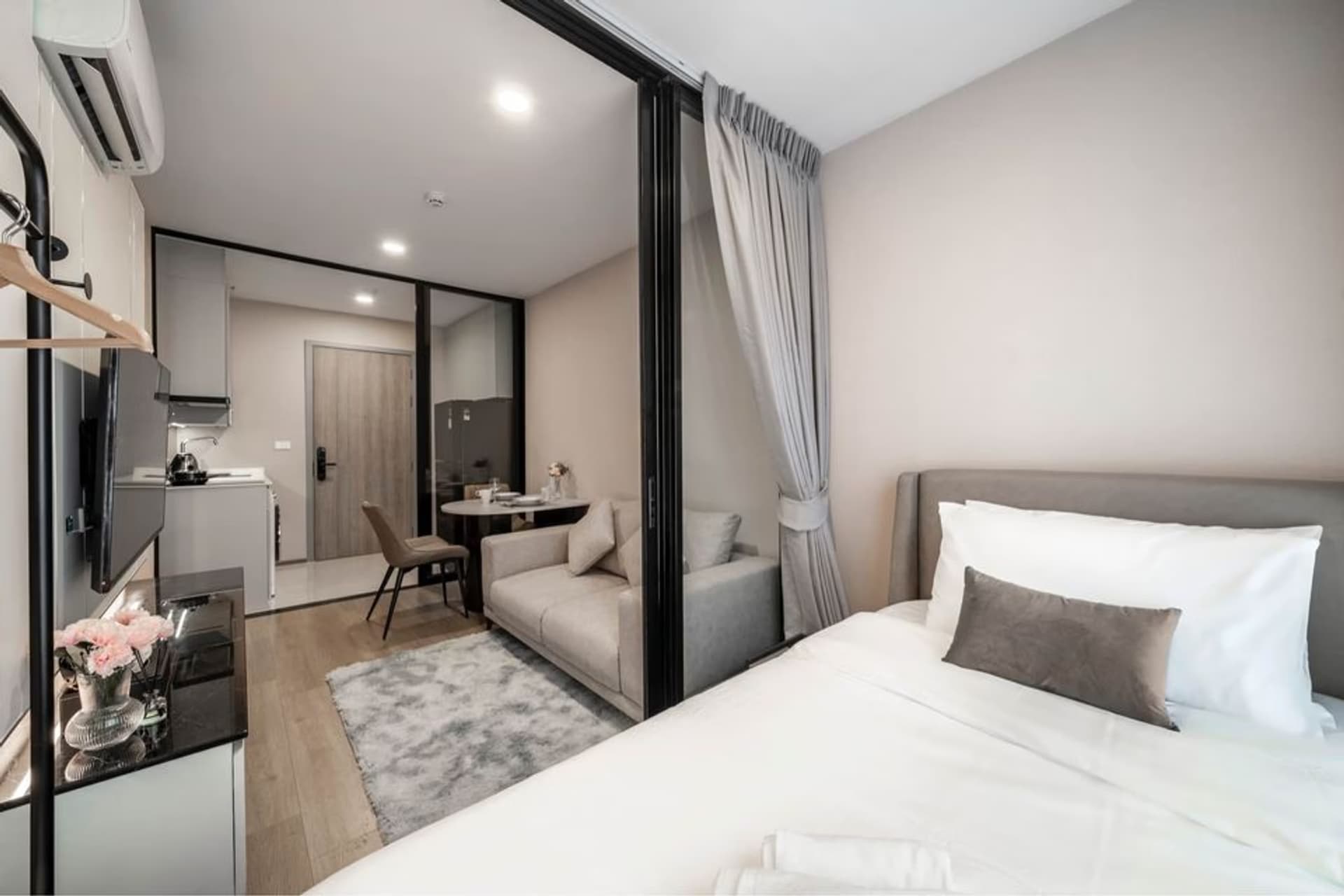 1 ห้องนอน Condo สำหรับ จำหน่าย ใน ห้วยขวาง - Image 4
