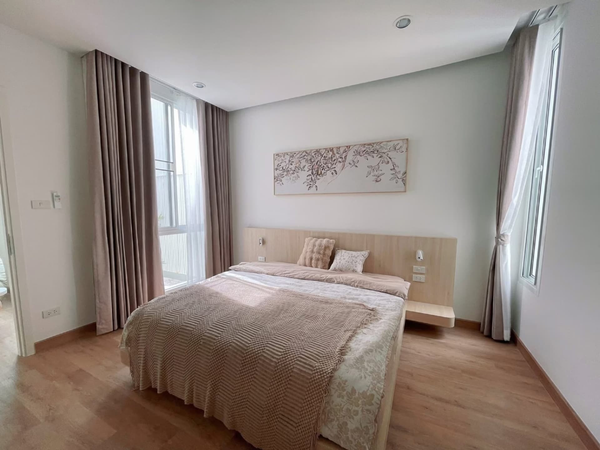 4 Bed House for Rent in San Sai District - Image 12