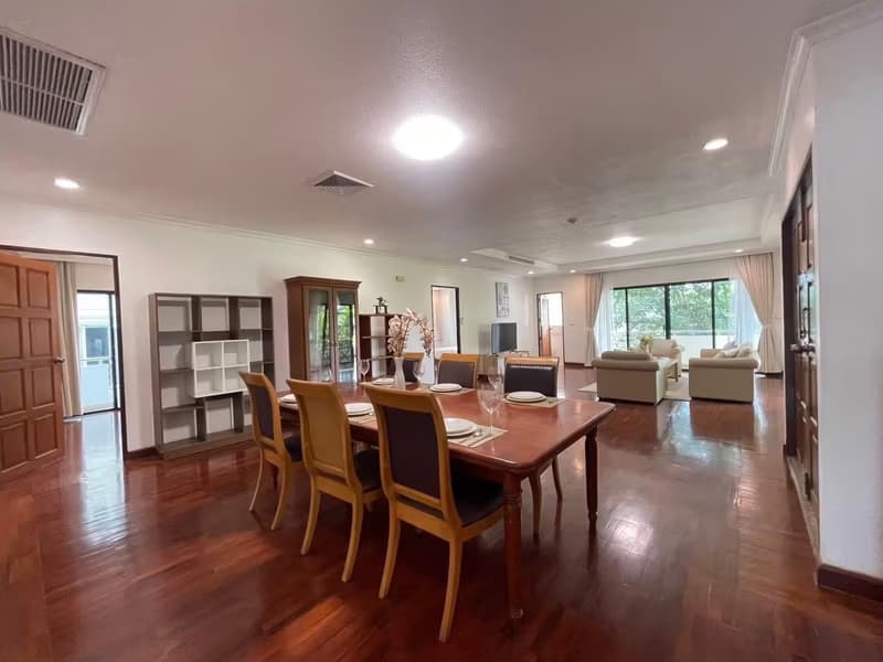 3 Bed Condo for Rent in Watthana