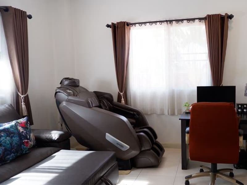 4 Bed House for Sale in San Sai District