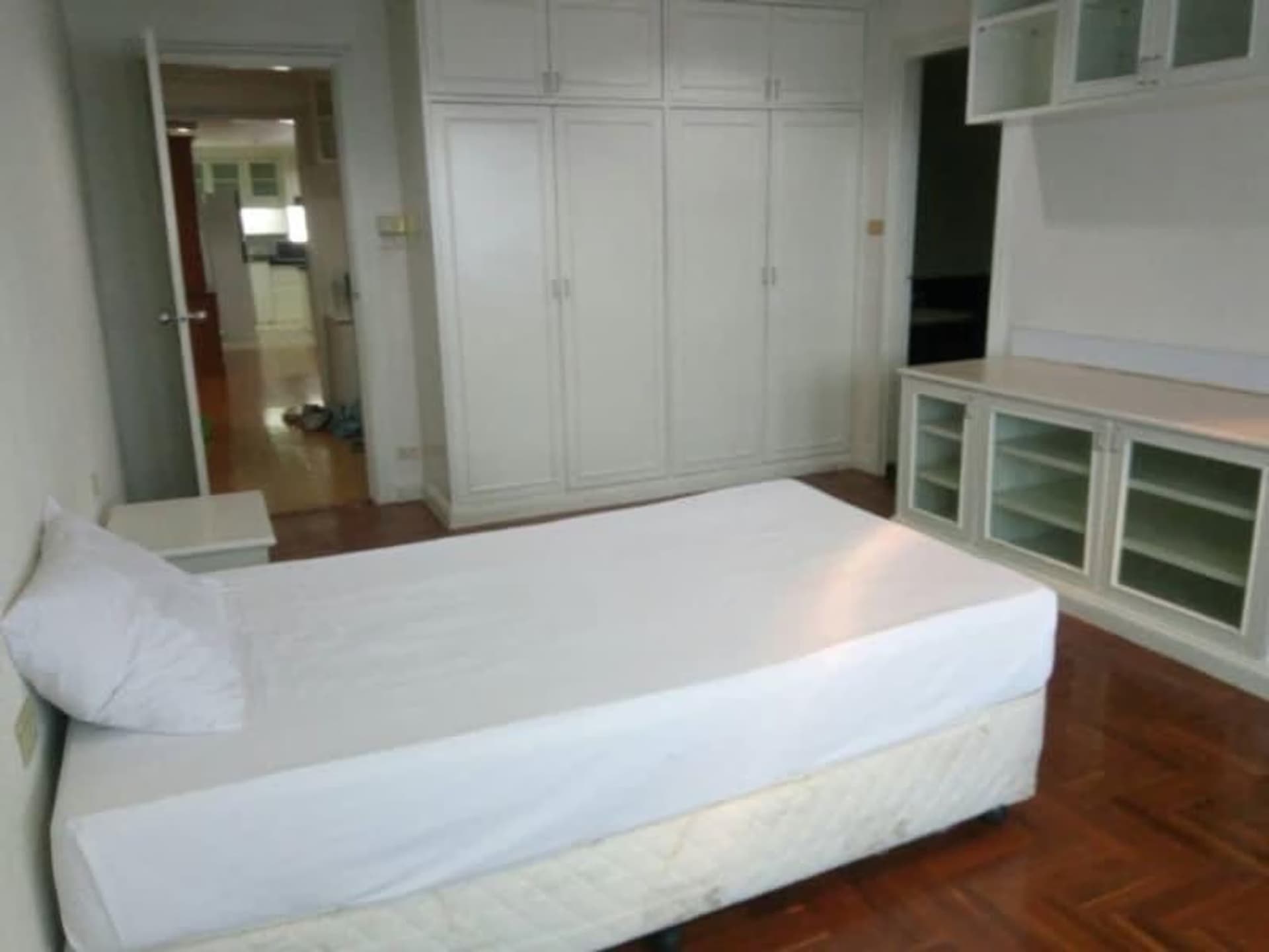 3 卧室 公寓 用于 出售 在 Watthana - Image 6