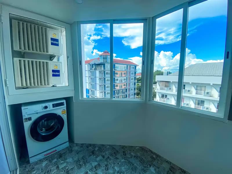 1 Bedroom Condo