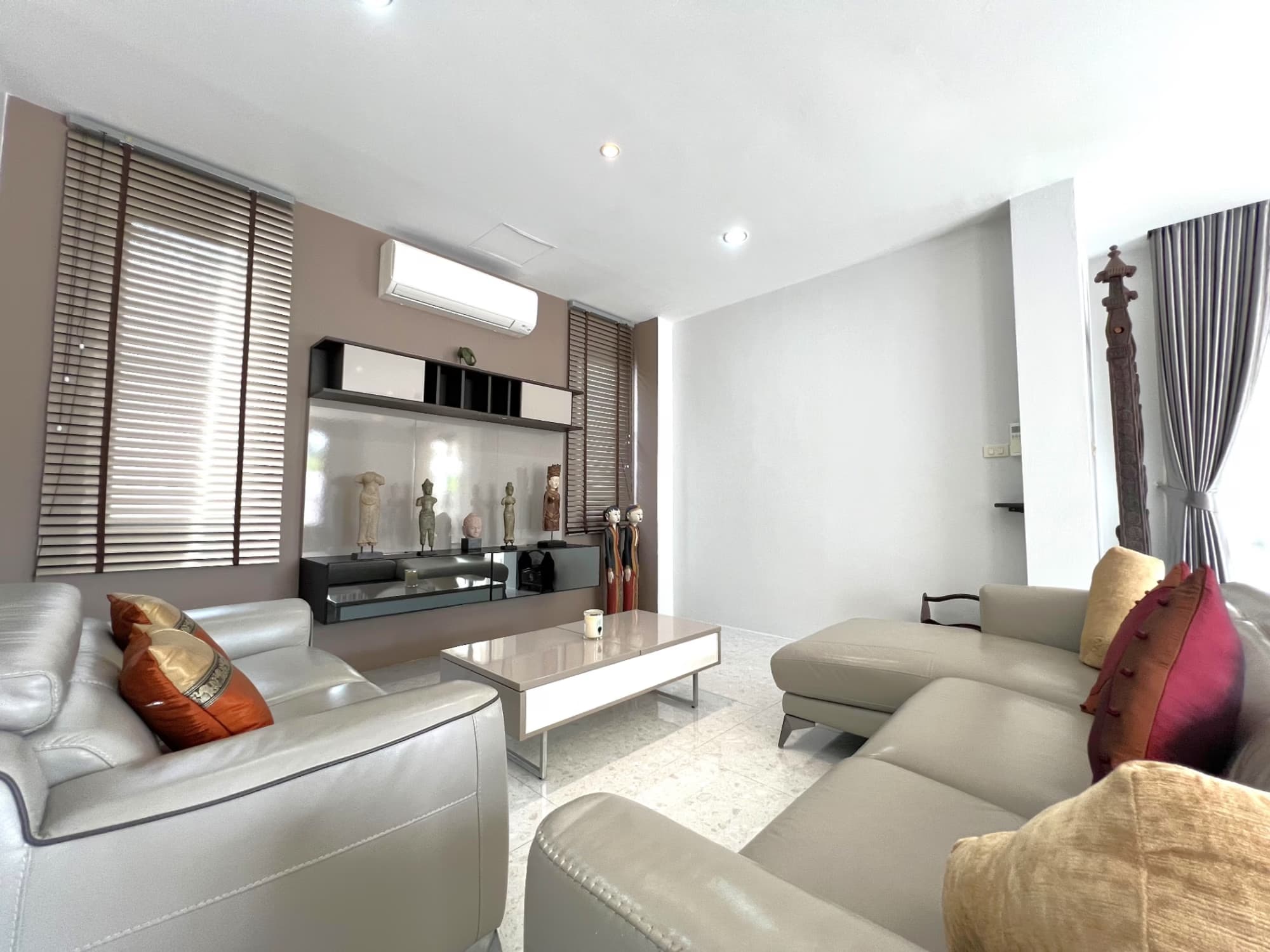 5 ห้องนอน House สำหรับ ขาย ใน หางดง - Image 2
