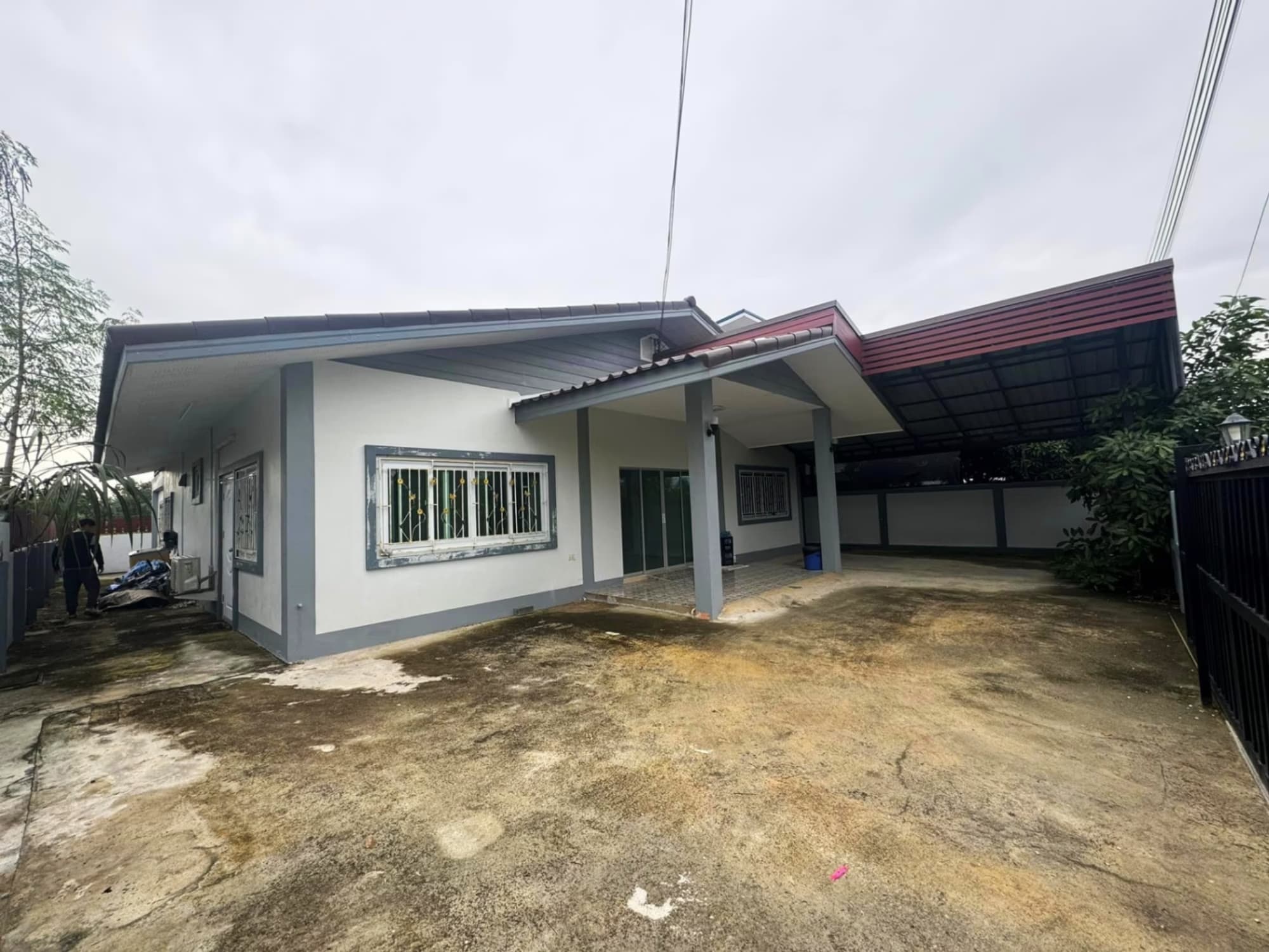 4 Bed House for Rent in San Sai District - Image 1