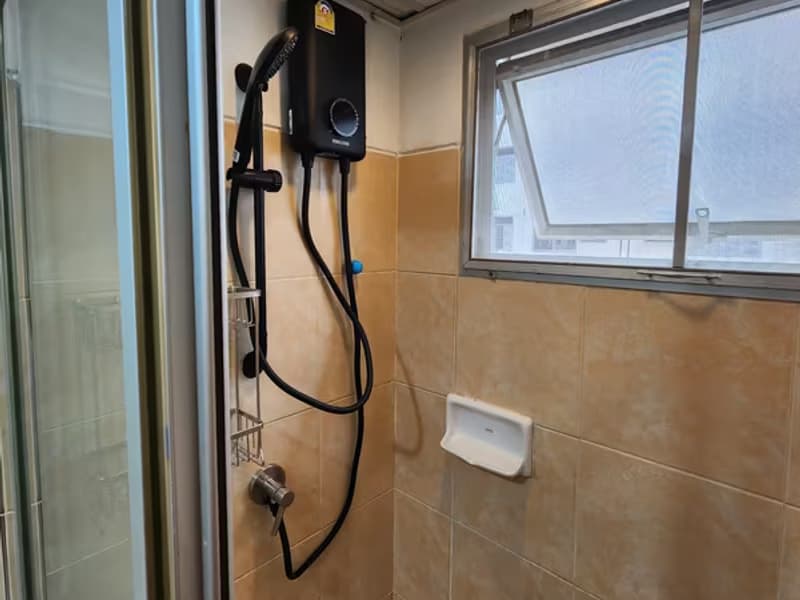 1 Bedroom Condo
