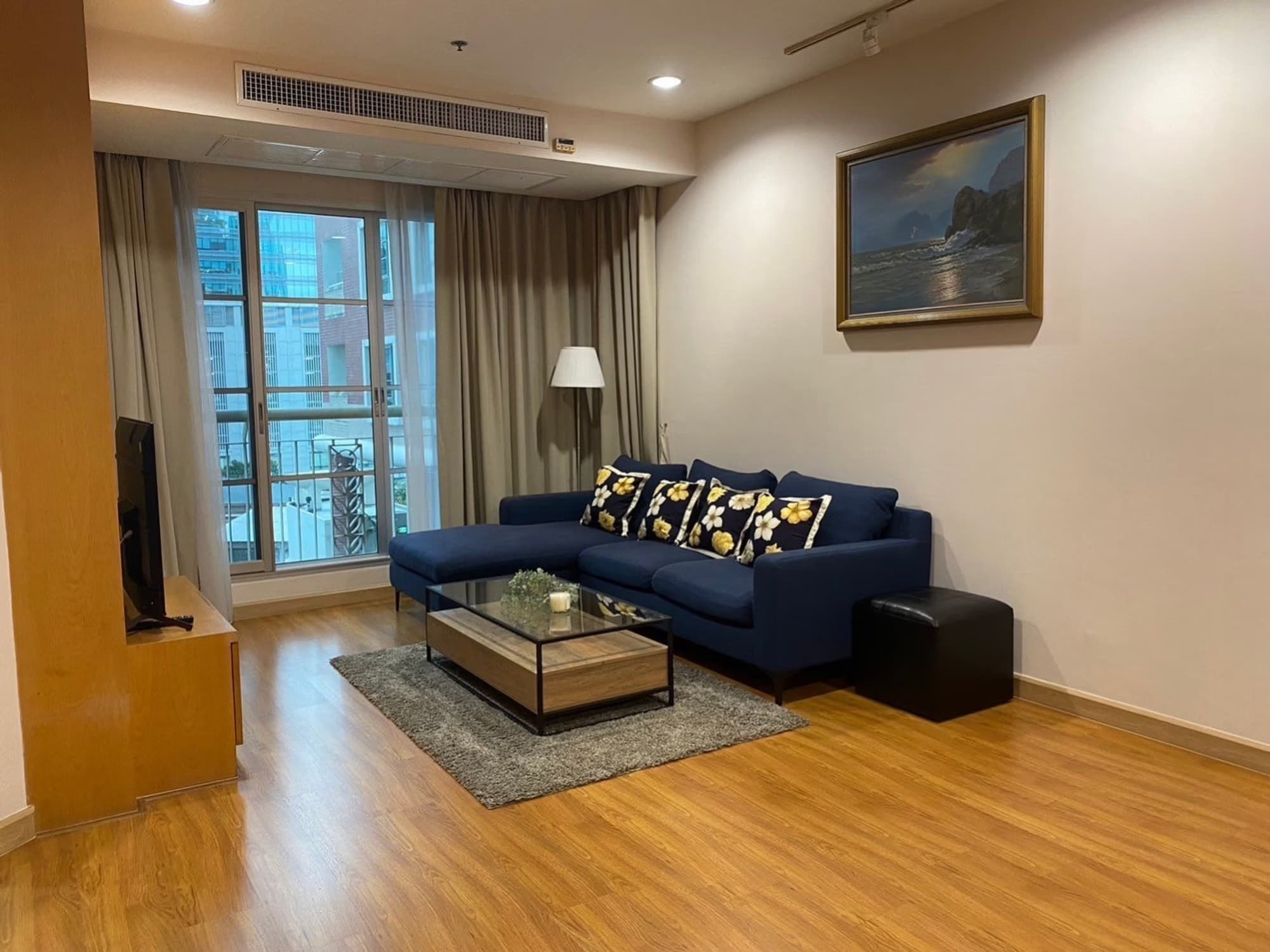 Condo for Rent at Citismart Sukhumvit 18 Condominium - Image 1