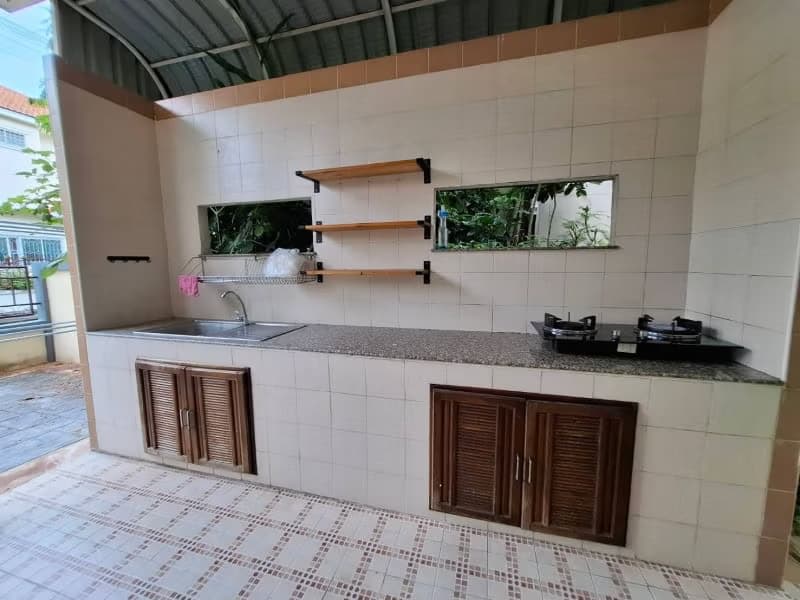 3 Bed House for Rent in San Kamphaeng