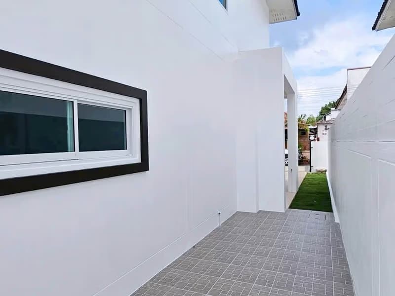 4 Bed House for Sale in San Sai District