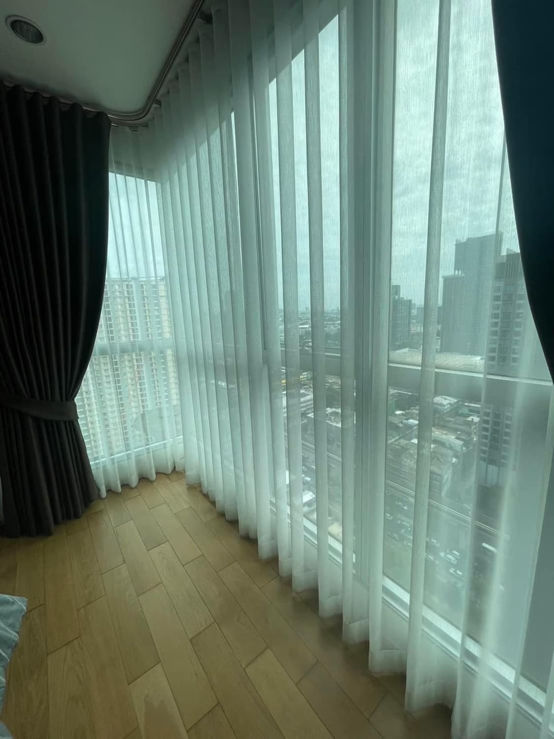  - Image 7
