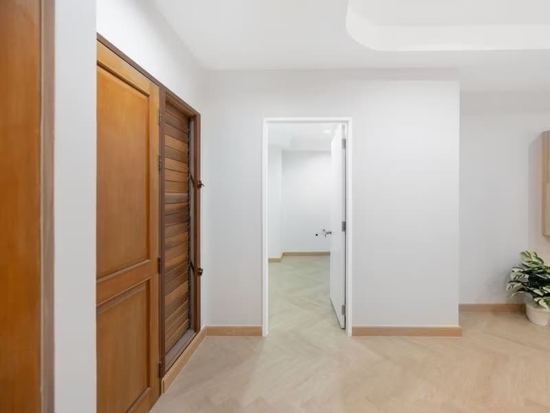2 Bed Condo for Sale in Khlong San