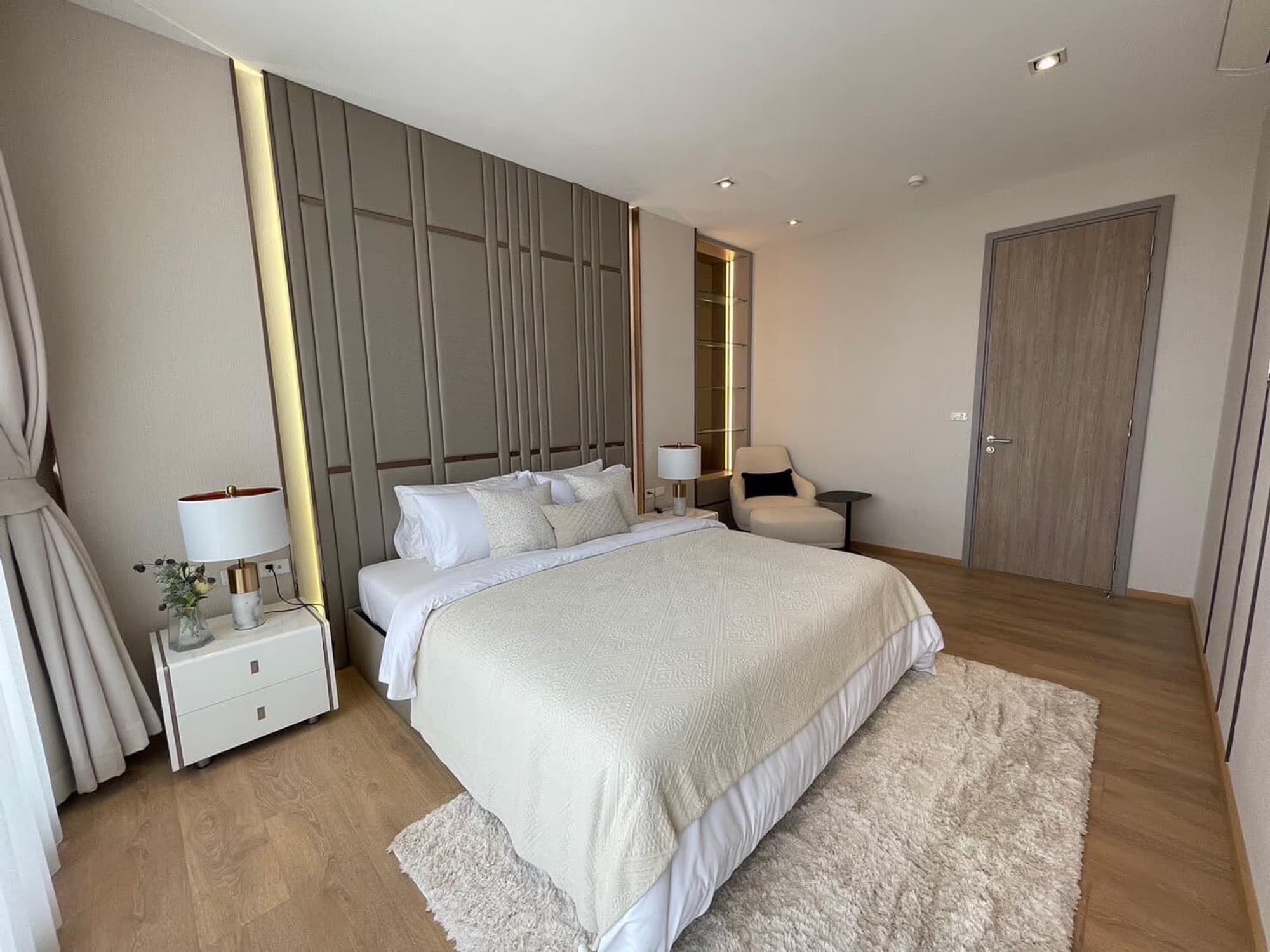 Condo for Sale at Park 24 (Park Origin Phrom Phong) - Image 11