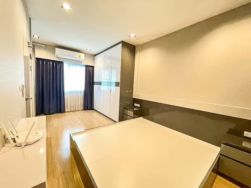 Townhouse For rent in Onnut area